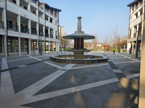 negozio in affitto ad Abano Terme