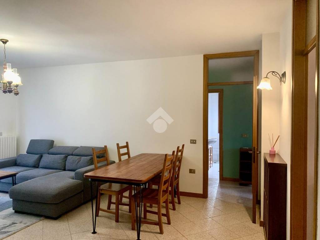 appartamento in affitto ad Albignasego in zona Lion