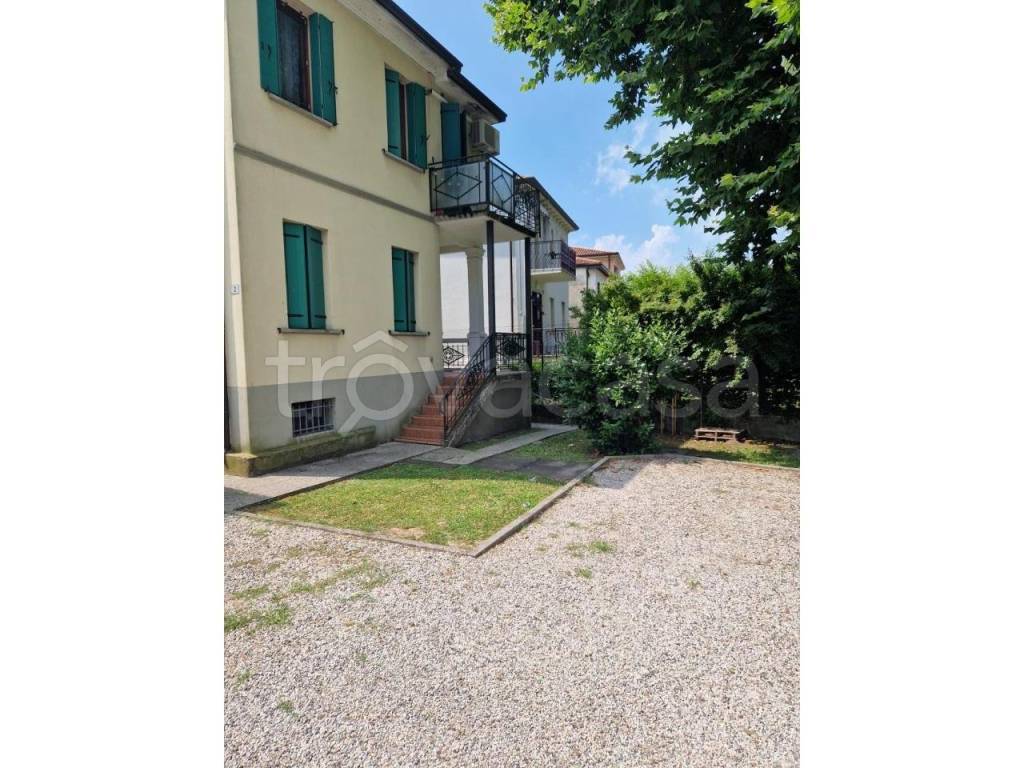 appartamento in affitto ad Albignasego in zona Mandriola