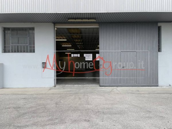 capannone in affitto ad Albignasego