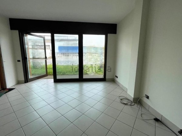 negozio in affitto ad Albignasego