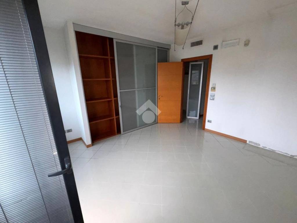 ufficio in affitto ad Albignasego