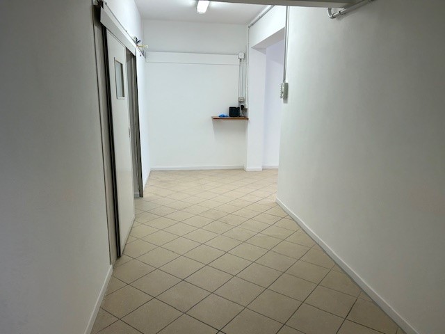 negozio in affitto ad Albignasego