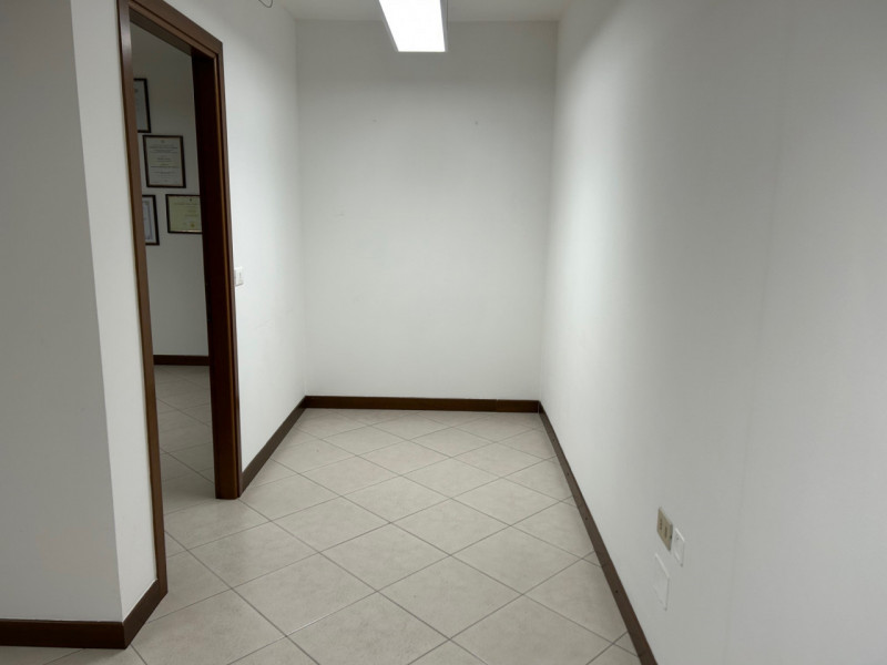 ufficio in affitto ad Albignasego