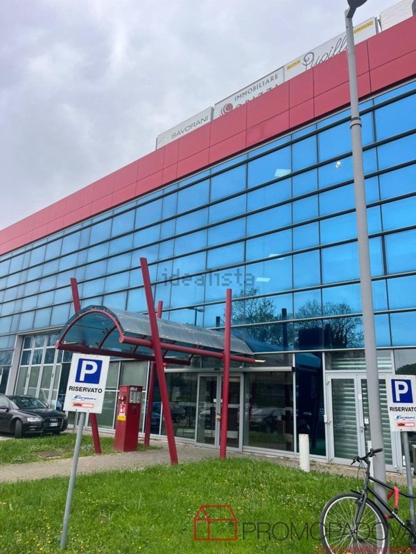 ufficio in affitto ad Albignasego in zona Mandriola
