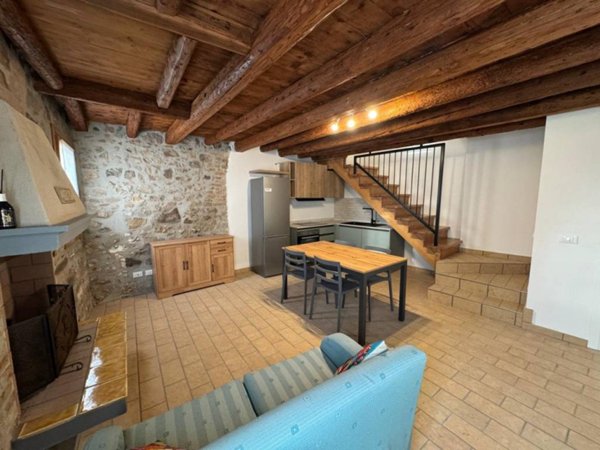 casa indipendente in affitto a Baone in zona Calaone