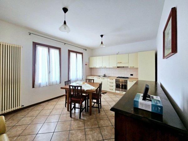 appartamento in affitto a Baone in zona Rivadolmo