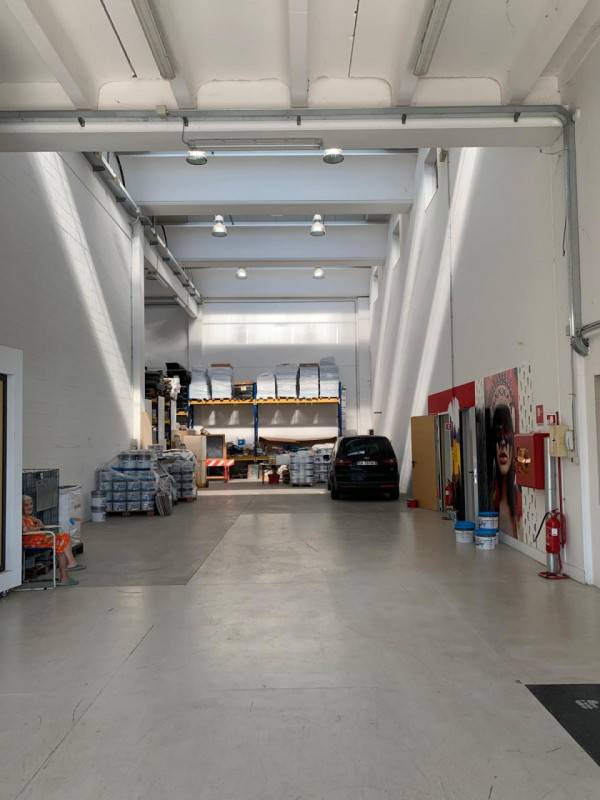 ufficio in affitto a Cadoneghe in zona Bragni