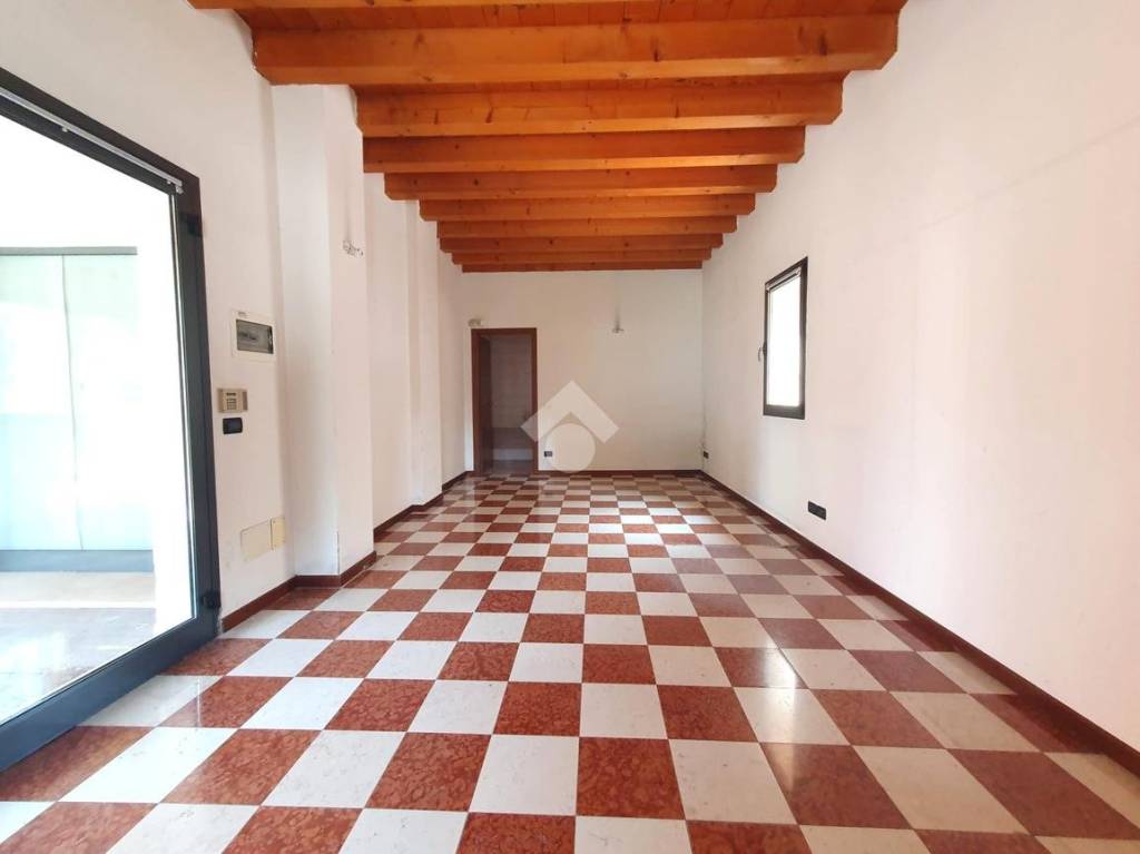 negozio in affitto a Cadoneghe