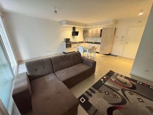 appartamento in affitto a Cadoneghe in zona Bragni