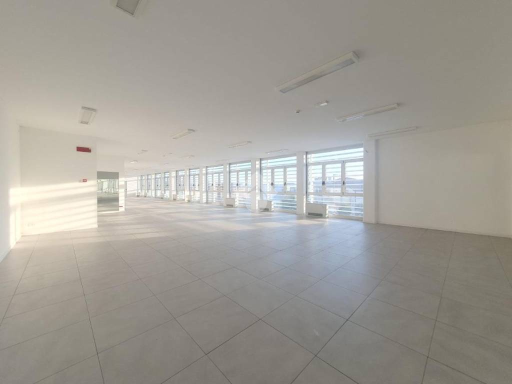 ufficio in affitto a Cadoneghe in zona Mejaniga