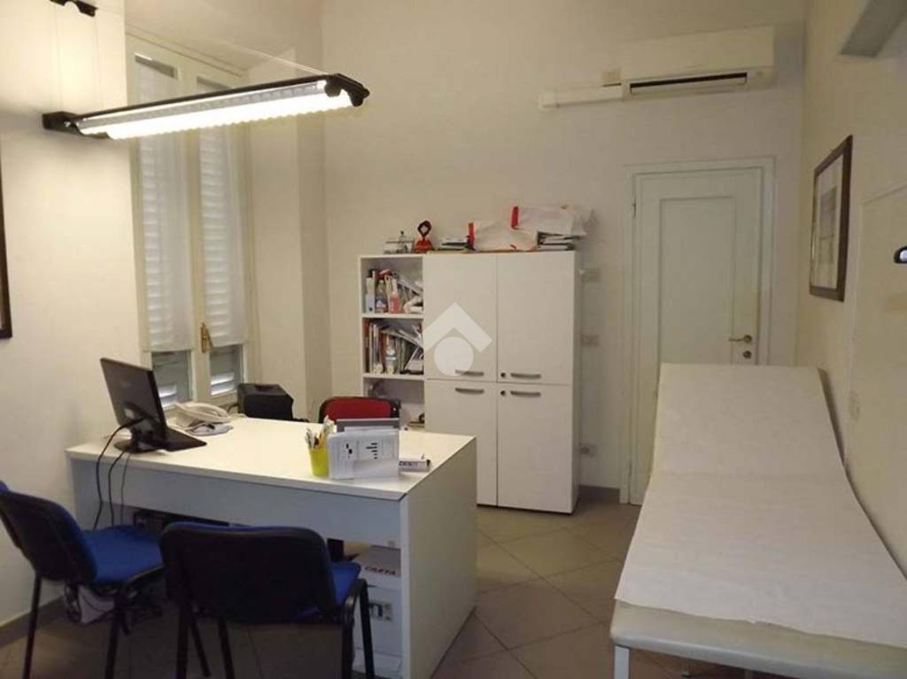 ufficio in affitto a Cadoneghe in zona Mejaniga