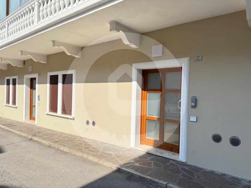 negozio in affitto a Camposampiero