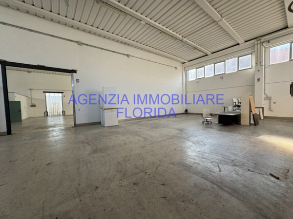 capannone in affitto a Camposampiero