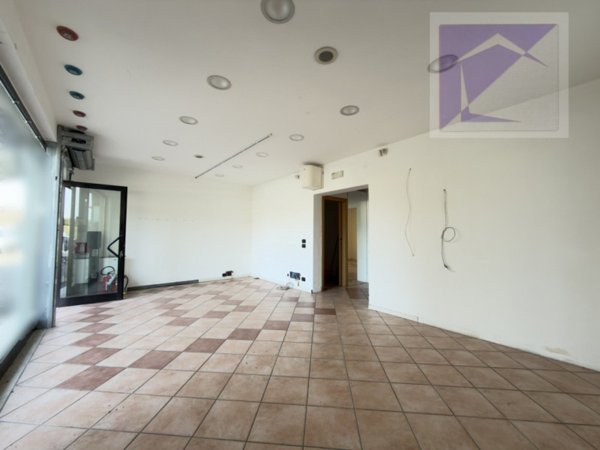 negozio in affitto a Camposampiero