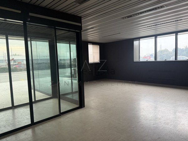 capannone in affitto a Carmignano di Brenta