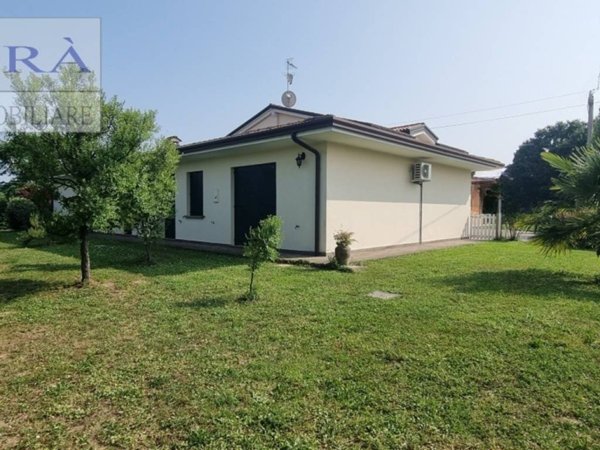 appartamento in affitto a Cervarese Santa Croce in zona Montemerlo