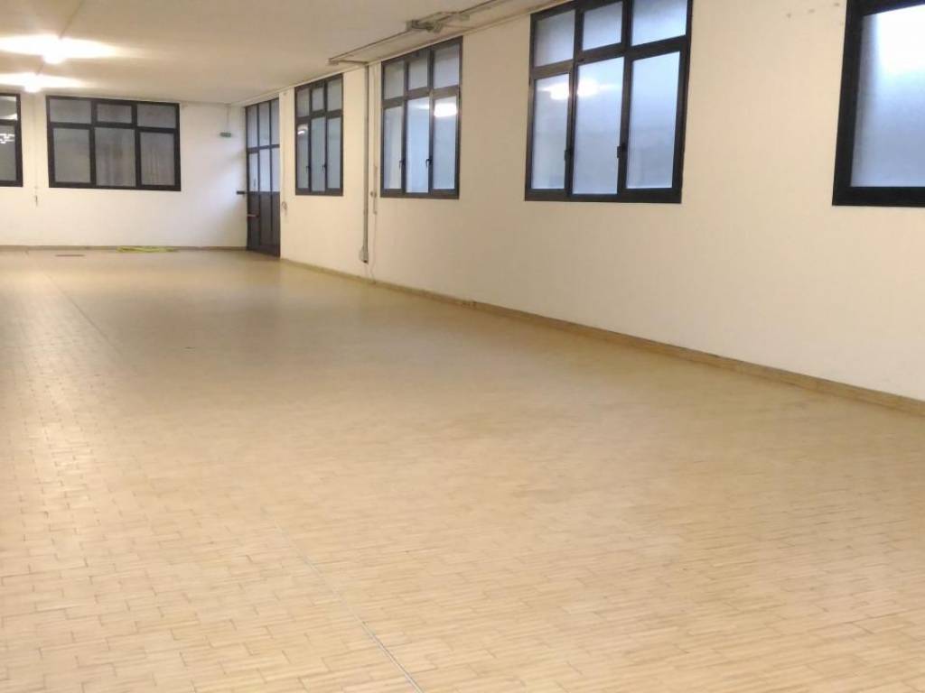 locale commerciale in affitto a Cittadella