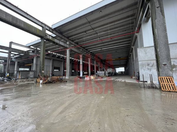 locale commerciale in affitto a Cittadella