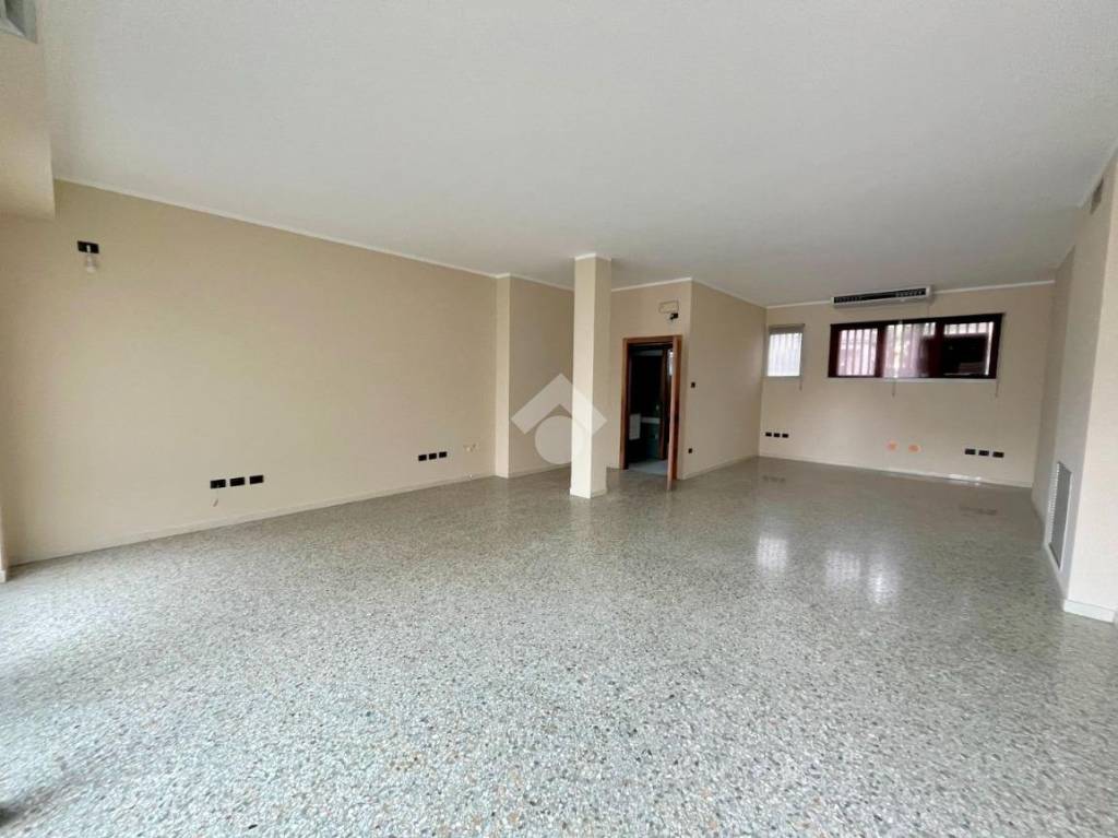 negozio in affitto a Cittadella