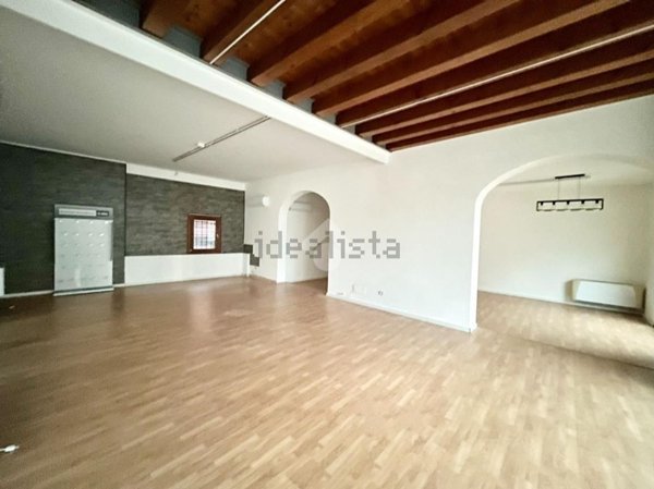 locale commerciale in affitto a Cittadella