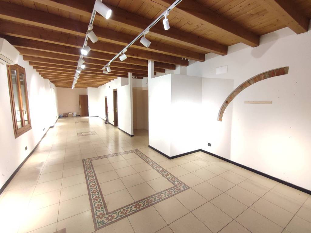 negozio in affitto a Cittadella