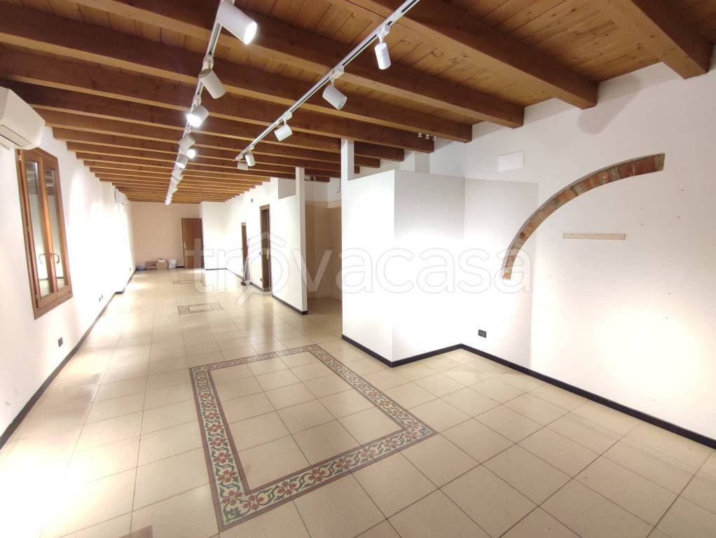 negozio in affitto a Cittadella