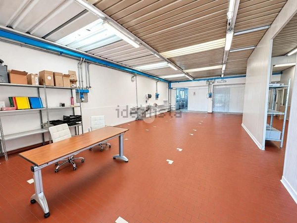 locale commerciale in affitto a Cittadella