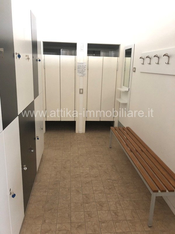 negozio in affitto ad Este