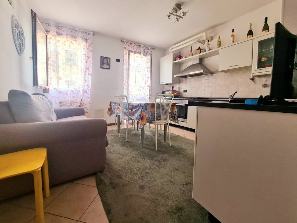 appartamento in affitto ad Este