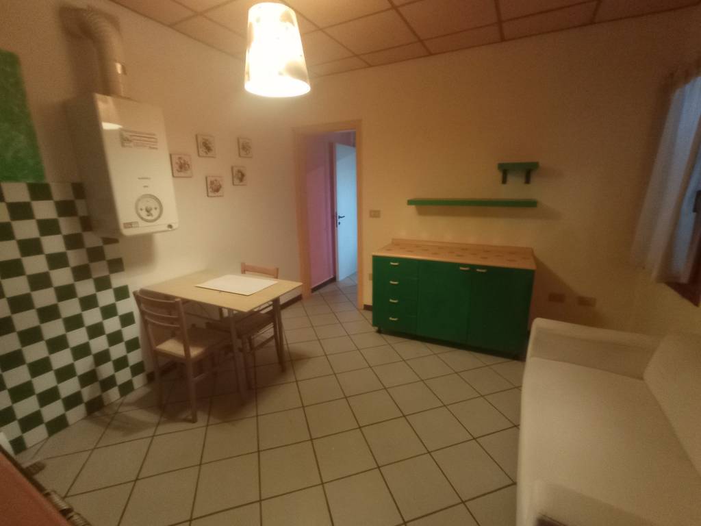 appartamento in affitto ad Este