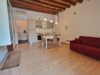 appartamento in affitto ad Este