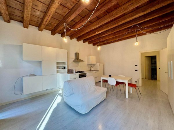 appartamento in affitto ad Este