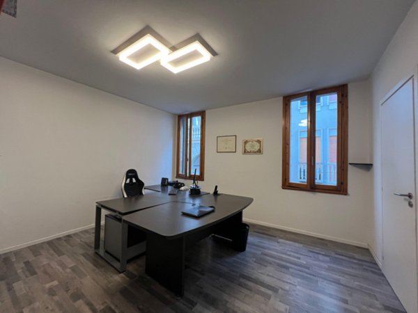 ufficio in affitto ad Este