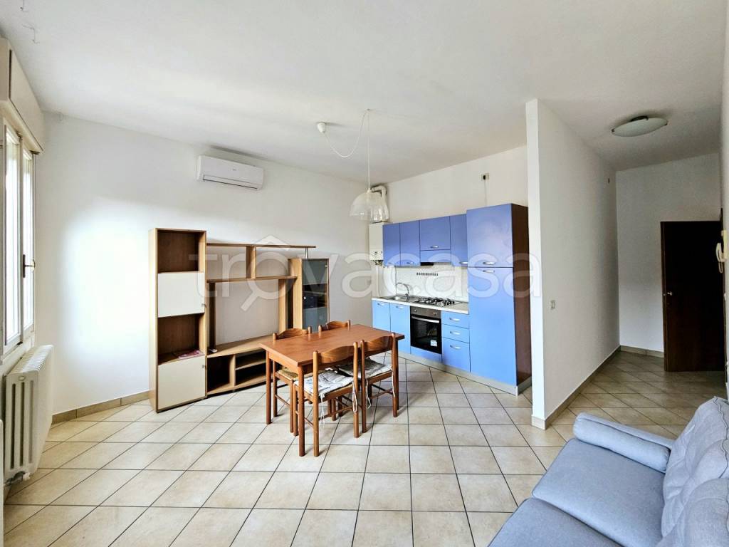 appartamento in affitto ad Este