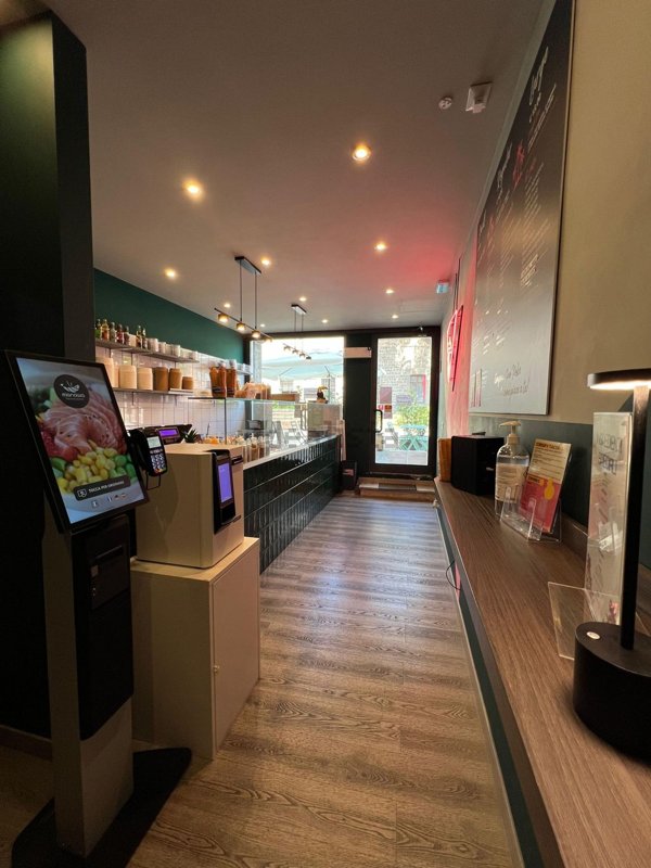 locale commerciale in affitto ad Este