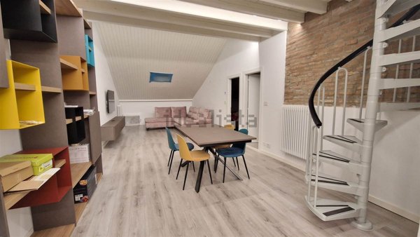 appartamento in affitto ad Este