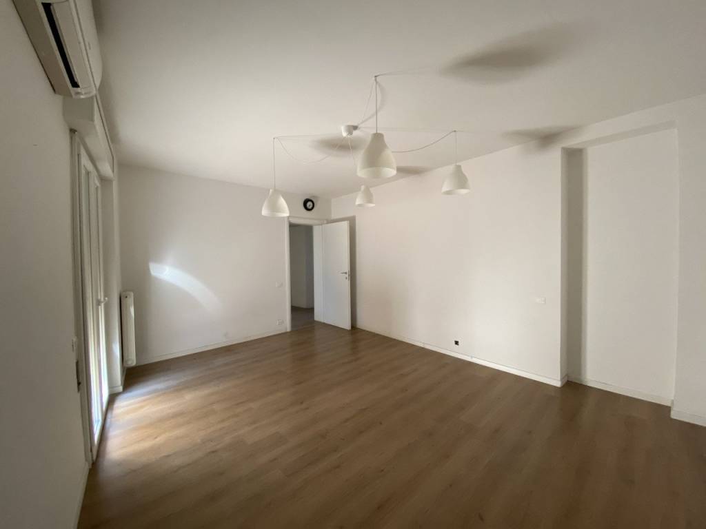 ufficio in affitto ad Este