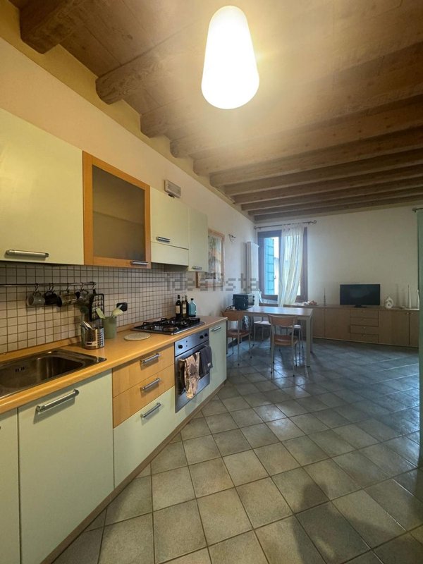 appartamento in affitto ad Este