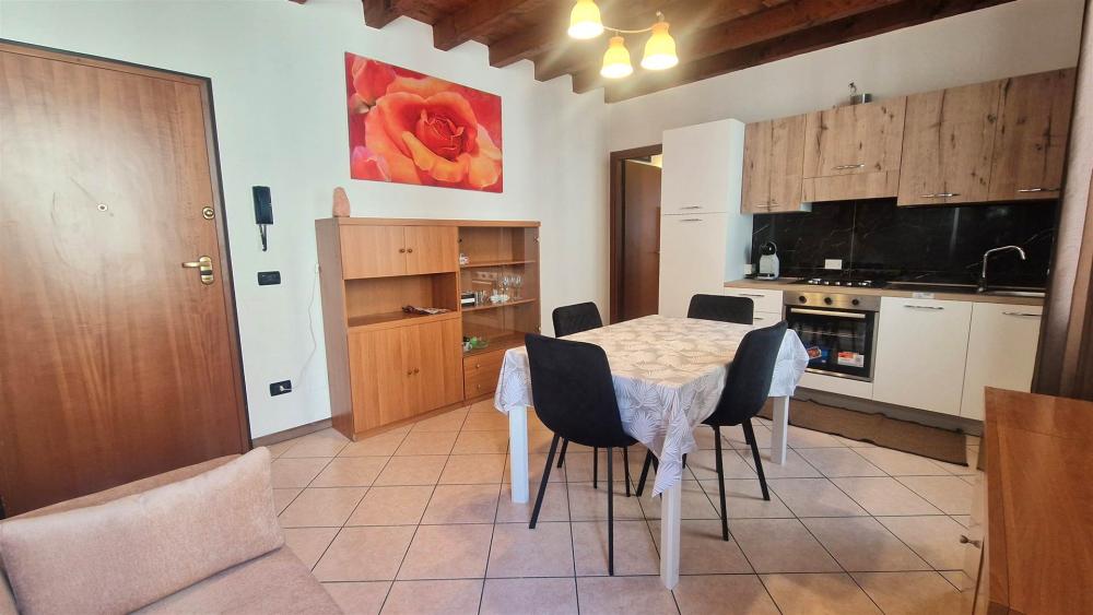 appartamento in affitto ad Este