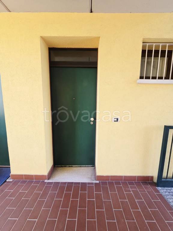 appartamento in affitto ad Este