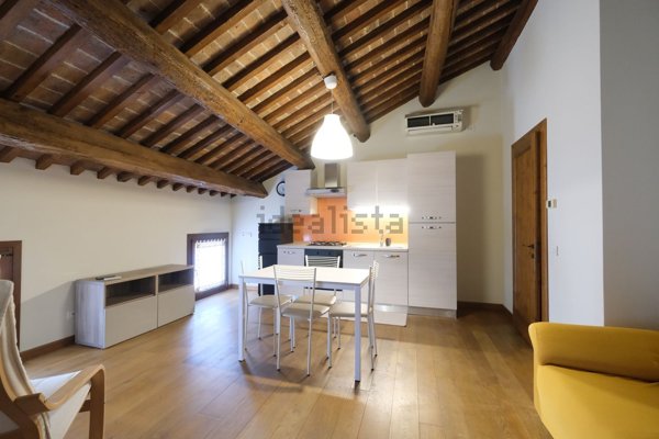 appartamento in affitto ad Este