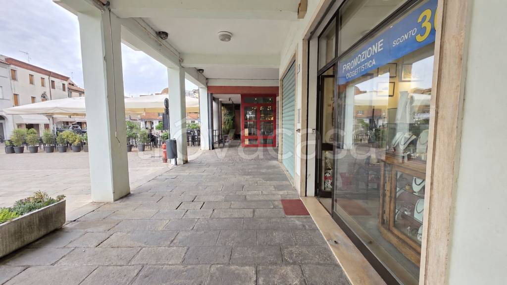 appartamento in affitto ad Este
