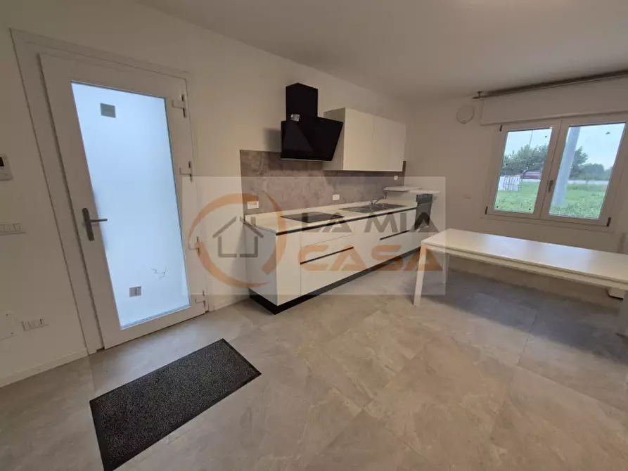 appartamento in affitto a Legnaro