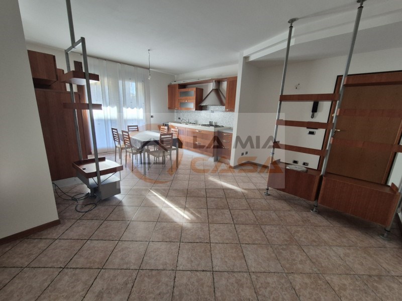 appartamento in affitto a Legnaro