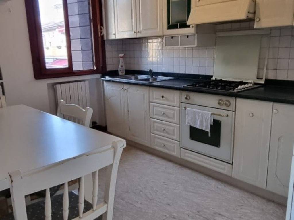 appartamento in affitto a Legnaro