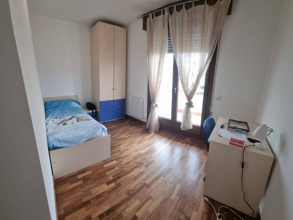 appartamento in affitto a Legnaro in zona Volparo