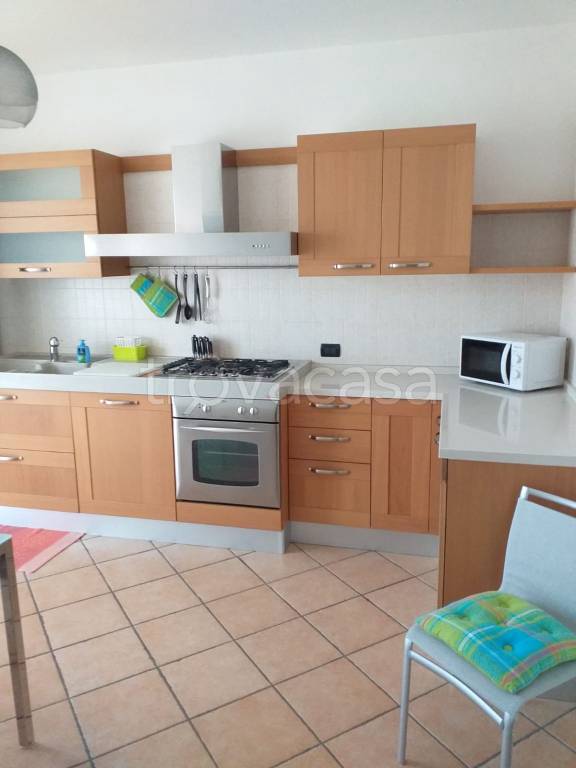 appartamento in affitto a Legnaro in zona Volparo