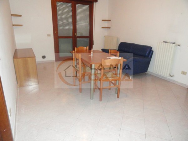 appartamento in affitto a Legnaro in zona Volparo