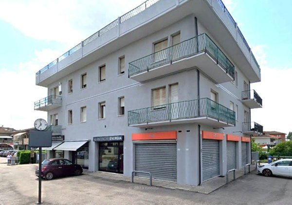 negozio in affitto a Limena